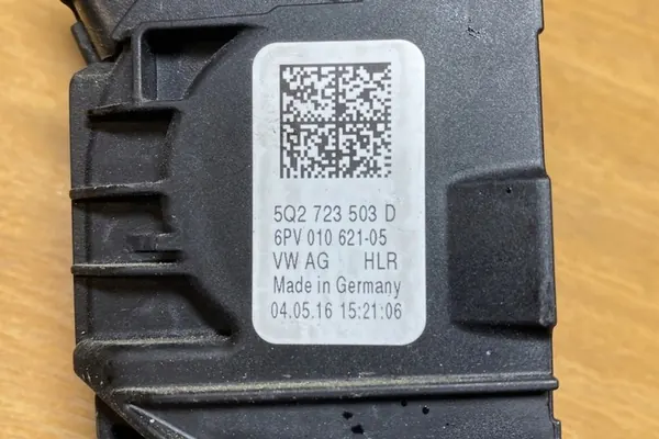 Gaspedal VW GOLF VII 5Q2723503D 1.0L Benzin image 3