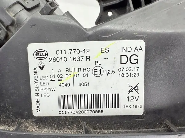 Oikea etuvalaisin Renault Kadjar 2015 image 7