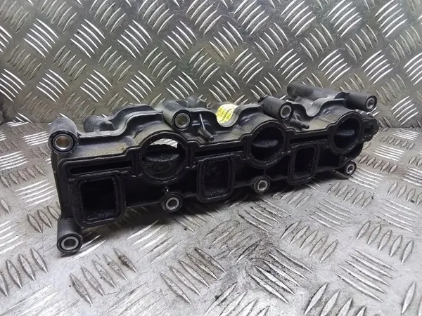 Begagnad Audi OE insugsgrenrör OEM 059129711 image 2