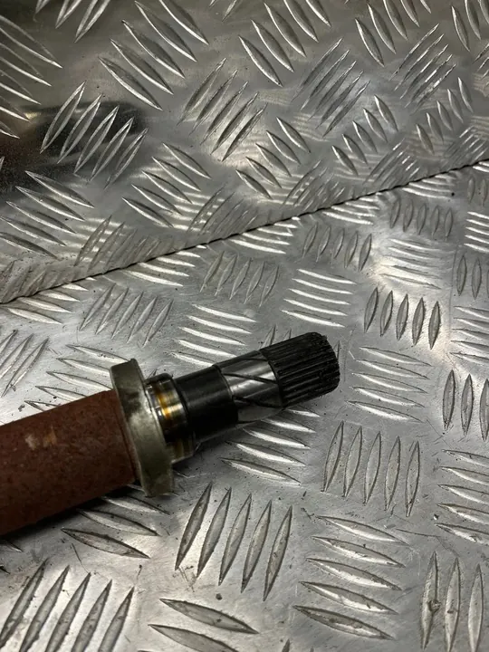 Höger Främre Axel Renault Clio IV 1.5 DCI 391008239R image 2