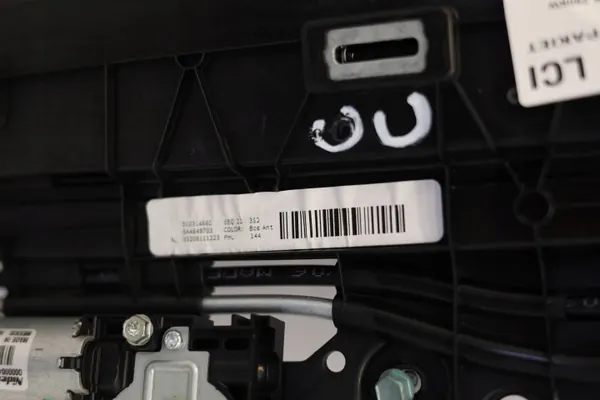 Teto Panorâmico OEM 9448561MWGK22 para BMW X7 G07 LCI image 8