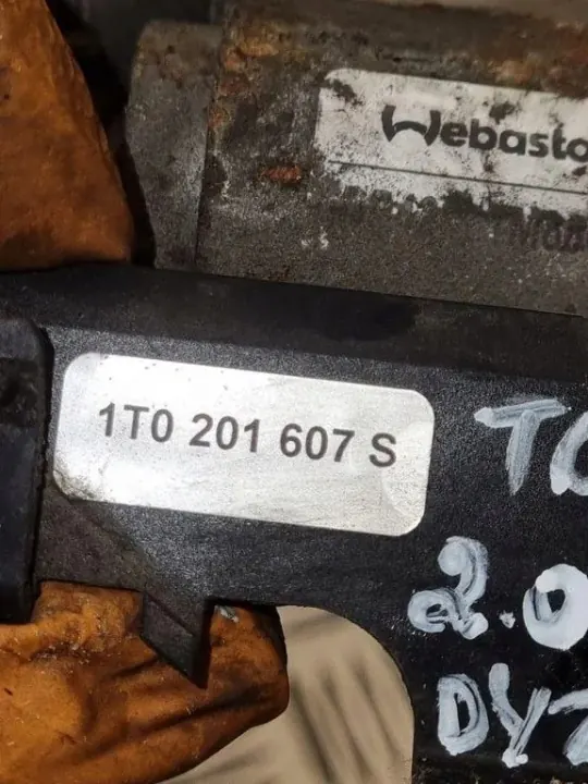 VW Touran I Polttoainepumppu Webasto 1T0201607S image 3