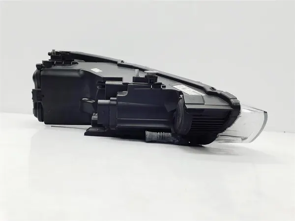 AUDI A1 8X0 Faro delantero izquierdo OEM image 5