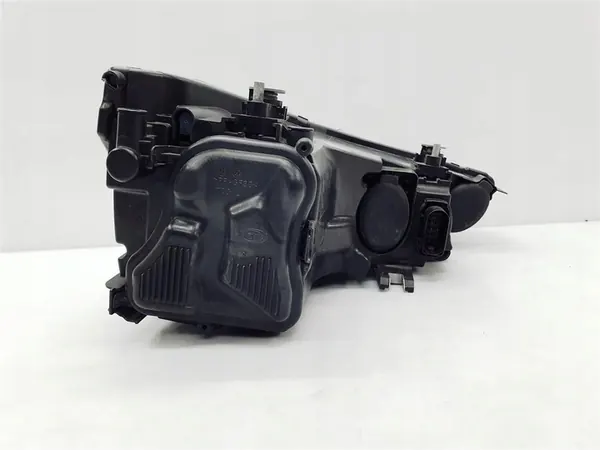 AUDI A1 8X0 Faro delantero izquierdo OEM image 6