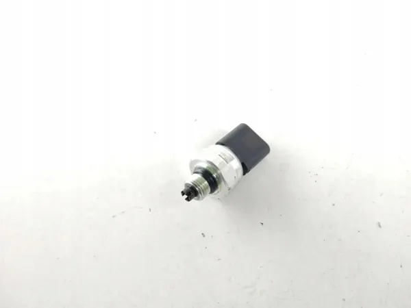 Tesla Model Y Sensor OEM 158161000B - Begagnad image 2