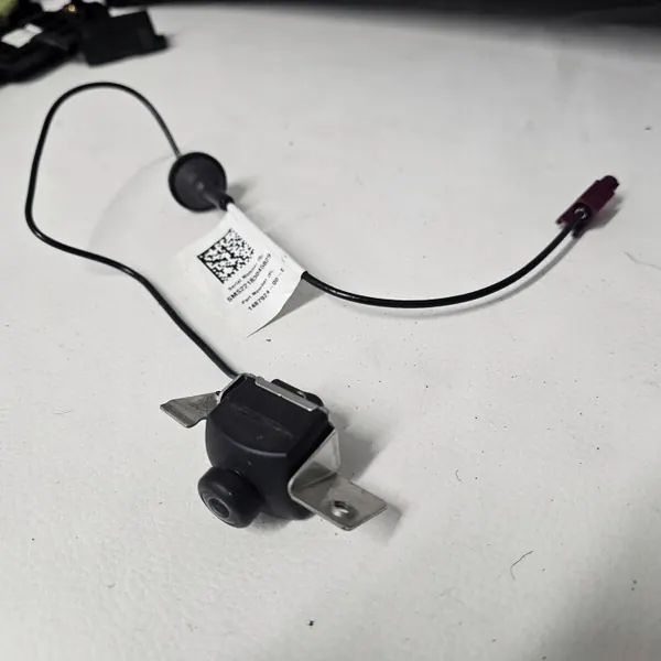 Caméra de recul Tesla Model X Plaid 2022 OEM 148792400E image 4