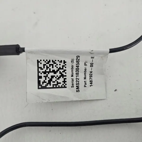 Caméra de recul Tesla Model X Plaid 2022 OEM 148792400E image 6
