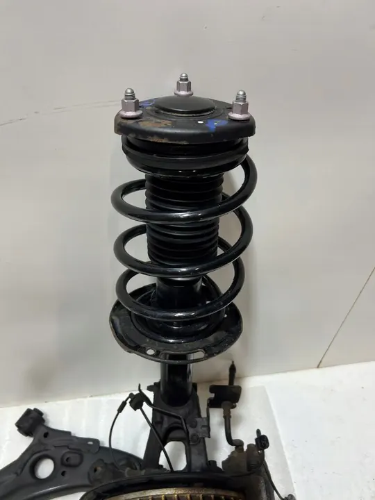 MAZDA 3 BP Sospensione Destra 2021 OEM KKIJUJ1111212ED2X image 3