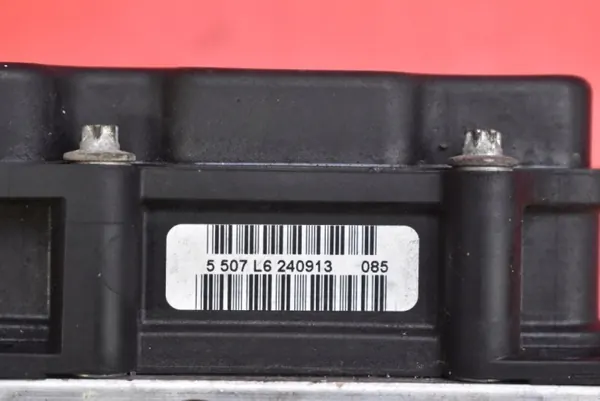 Pompe ABS OEM 13282282FE pour Opel Corsa D 1.2 image 9