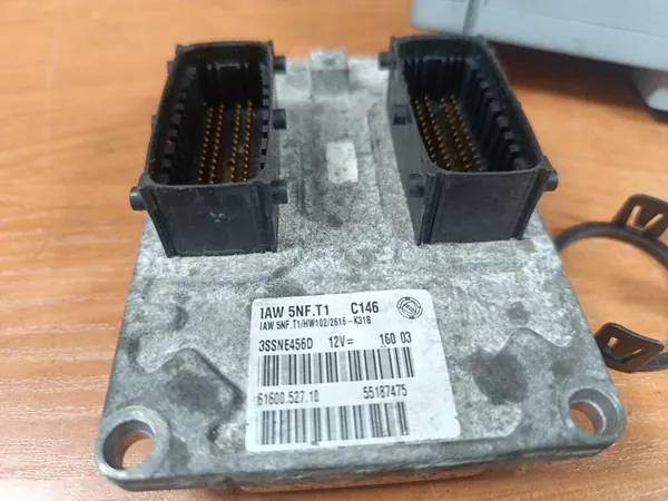 KOMPUTER IAW5NF.T1 C146 image 3