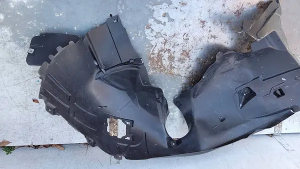 Mercedes-Benz GLA 156 Parafango Anteriore Destro A1566907400 image 10