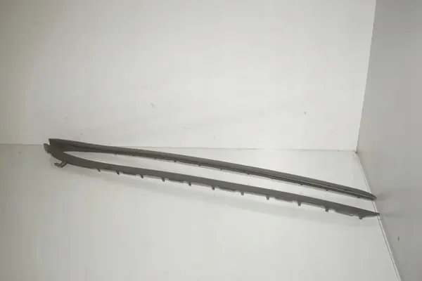 Cubierta parabrisas BMW 7301035 - Pieza OEM usada image 3