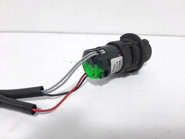Sensor Temperatura Cabine OEM 20966452 para Volvo FH16 image 6