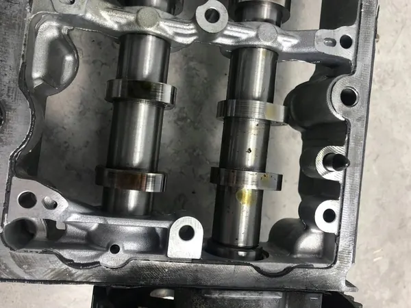 VW AUDI CARCAÇA DE ÁRVORE DE MANIVELA 04L103308L image 7