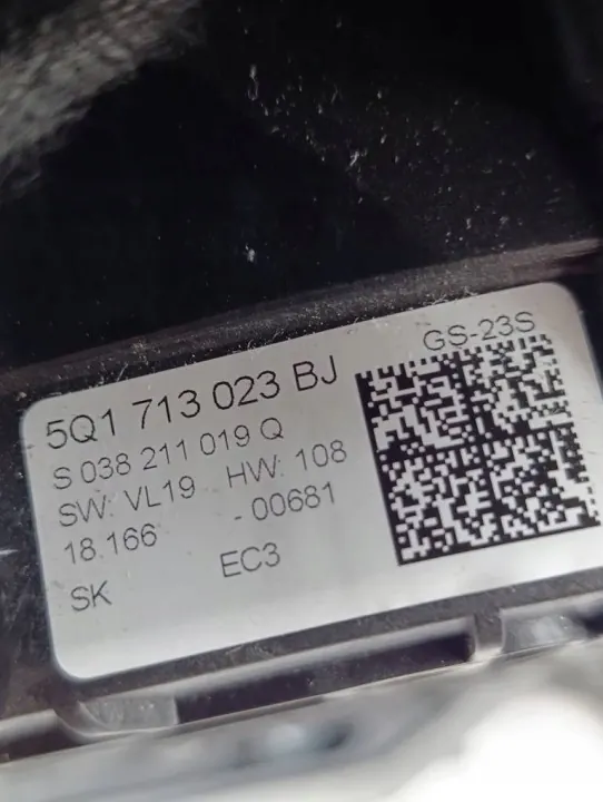 Audi Q2 16-19 2.0 TDI Schaltgestänge OEM 5Q0713085B image 8