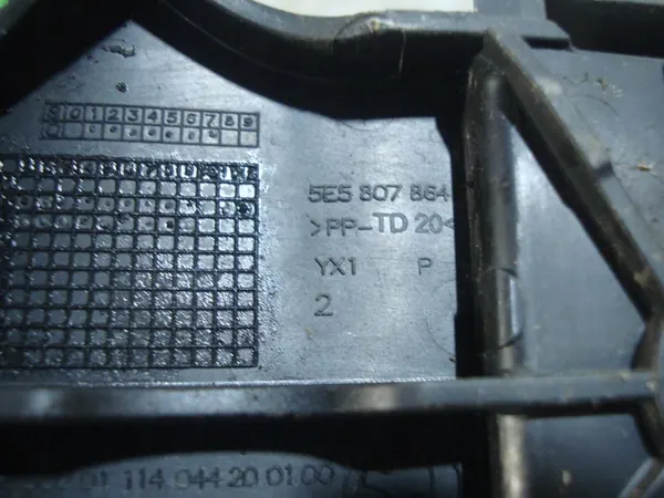 Deslizamento Traseiro Direito 2 Peças Skoda Octavia III 12-16 image 2