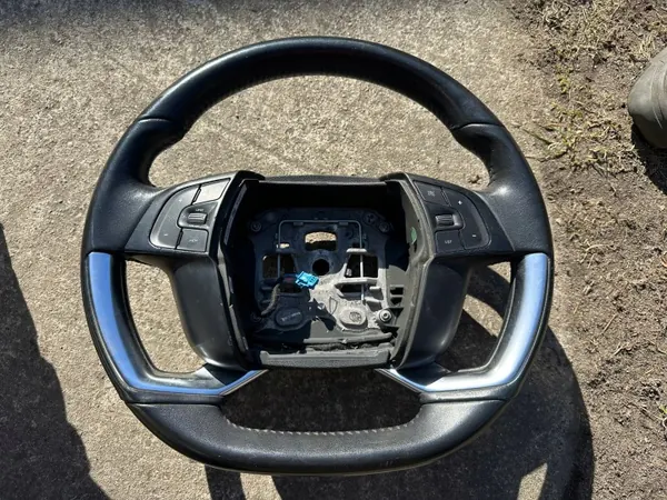 Nahkaohjainpyörä OEM KIEROWNICA SKÓRA Citroen C4 Picasso II:lle image 2