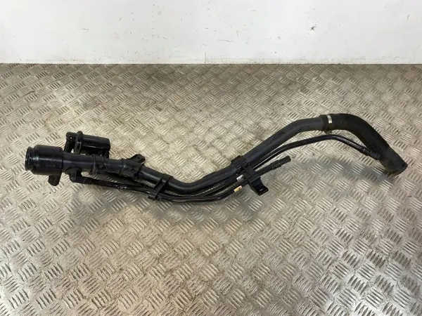 Bocal de Combustível Kia OE OEM FOB36633 - Usado image 4