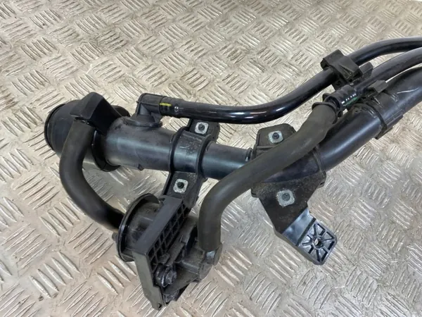 Bocal de Combustível Kia OE OEM FOB36633 - Usado image 5