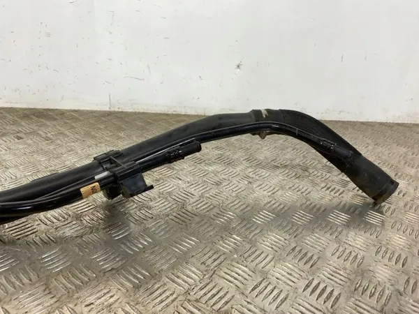 Bocal de Combustível Kia OE OEM FOB36633 - Usado image 7
