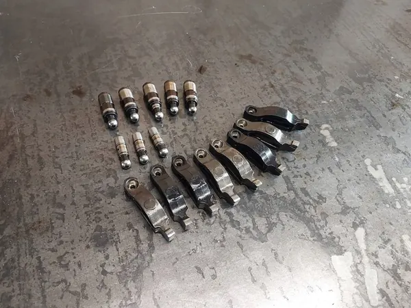 Conjunto de balancins BMW 3 E36 318i M40B18 image 3