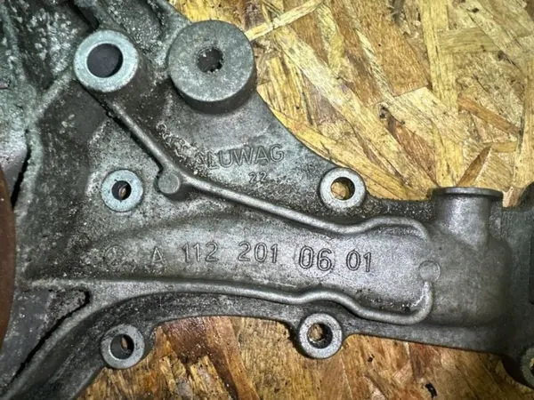 Vesipumppu OEM a1122010601 Mercedes CL500 W215 image 5