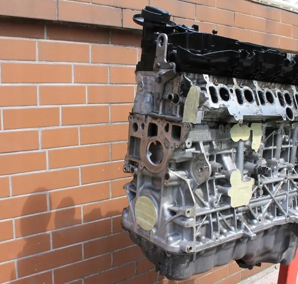 BMW E90 F07 F10 E70 F01 N57 3.0D Moottori N57D30A image 3