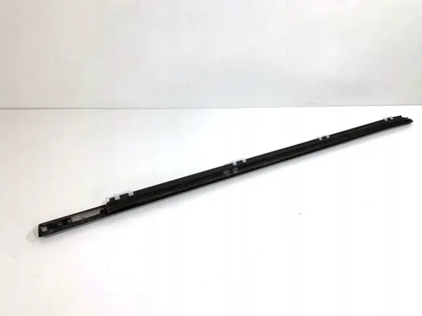 OEM Etu-oikea kaavinlista Hyundai Tucsonille image 3