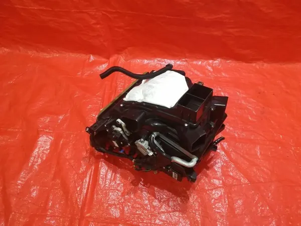 NAGRZEWNICA KIA SPORTAGE IV 97200-F1330 image 4