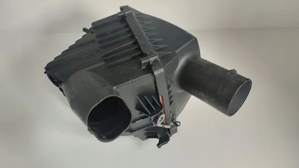 Luchtfilterhuis Renault Trafic III Vivaro B 1.6 DCI image 2