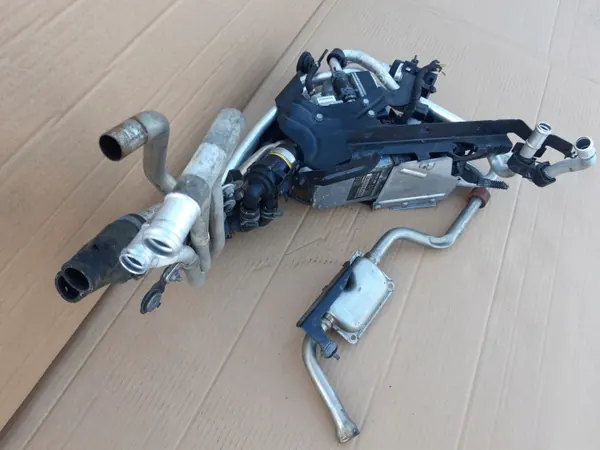 Audi Q7 Lift OEM 4L0265105N 4L0910105 - Usado image 3