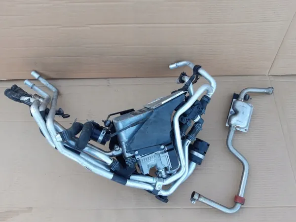 Audi Q7 Lift OEM 4L0265105N 4L0910105 - Usado image 7