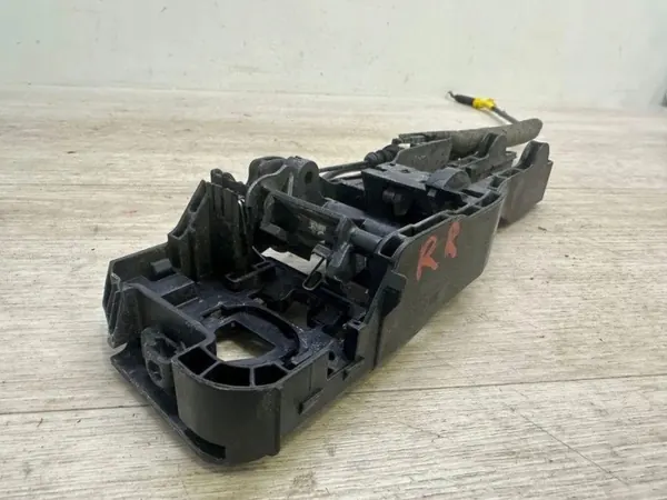 Porsche OE 95B839886C Rechter achterdeur handvatframe image 3