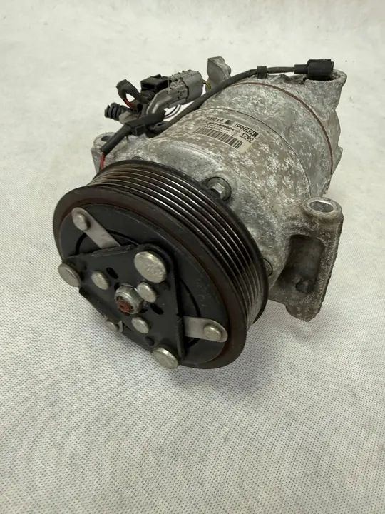 Compressore aria condizionata Renault Megane IV 1.6 TCE image 2