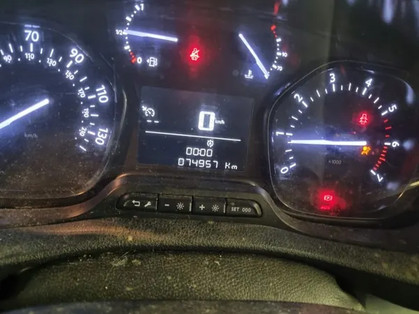 Fram höger övre dörrgångjärn Opel Zafira Life Vivaro C image 4