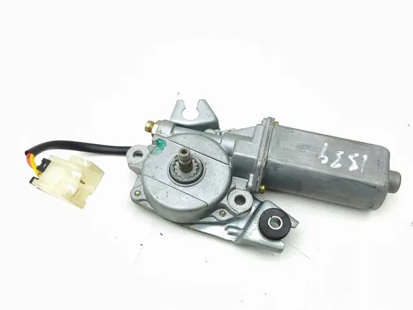 Nissan 350Z 2004 Cabrio-Dachmotor OEM AMD221883 image 2
