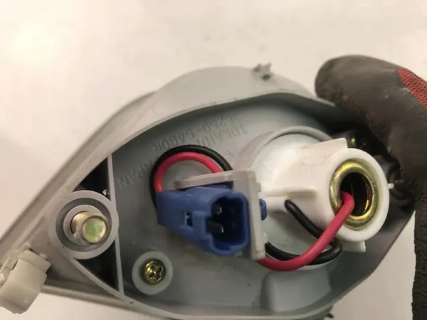 Rechte Halogen-Heckleuchte OEM 3625054G0R Suzuki Liana image 4
