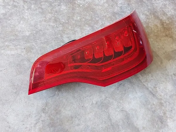AUDI Q7 4L LIFT LUZ TRASERA DERECHA USA 4L0945094G image 2