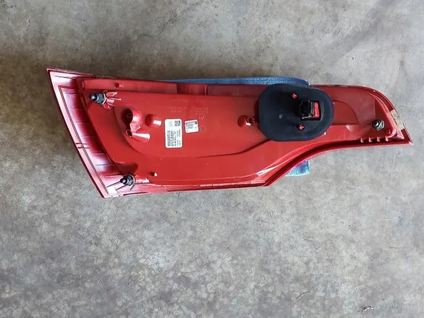 AUDI Q7 4L LIFT LUZ TRASERA DERECHA USA 4L0945094G image 8