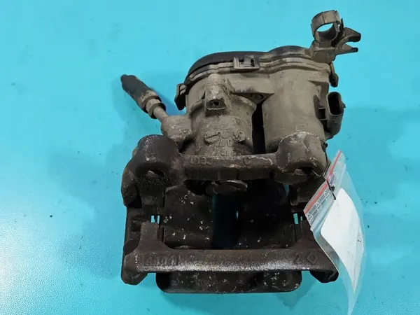 Braçadeira Traseira Esquerda OEM IMPRK1559265 Mercedes W246 image 5