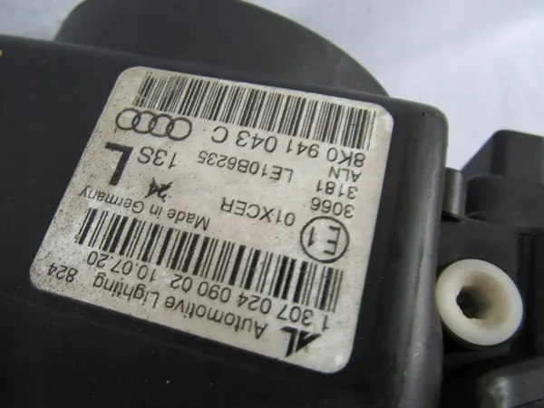 Faro izquierdo Audi A4 B8 Lift Bi-Xenón image 5