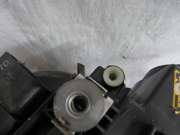 Faro izquierdo Audi A4 B8 Lift Bi-Xenón image 6