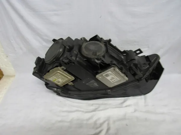 Faro izquierdo Audi A4 B8 Lift Bi-Xenón image 9