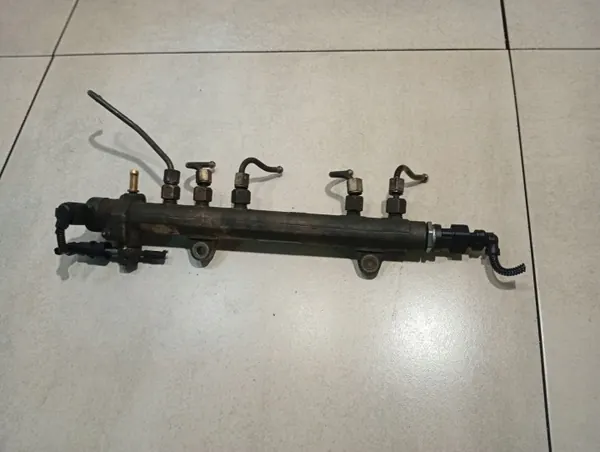 Opel Astra H 1.3 CDTI Rail iniettori 0445214044 image 5