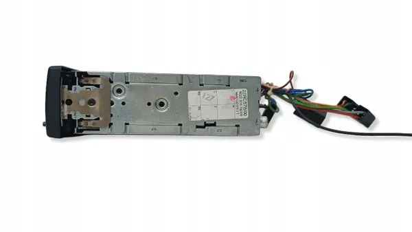 Panel de radio Mitsubishi OEM 22RC57800 para 3000GT VR-4 image 6