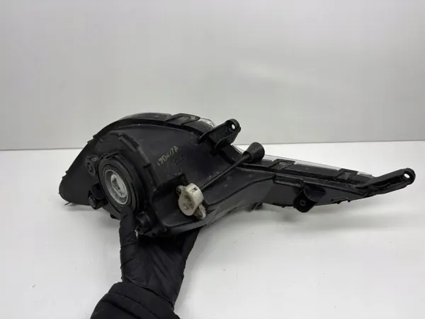 Hyundai i40 dimljus halogen höger fram OEM 9220237010 image 8