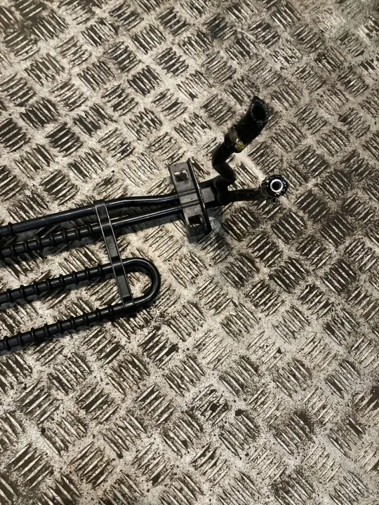 Mercedes-Benz SLK R172 Servokühler OEM 1724603824 image 4