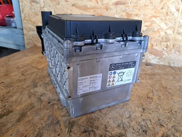 Mercedes hybride accu OEM 0009828317 voor W206/W223 image 5