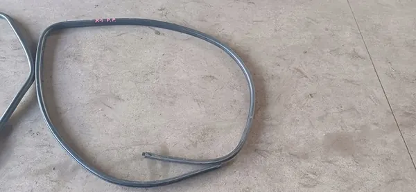 Vordere Türdichtung BMW X1 E84 Original image 2