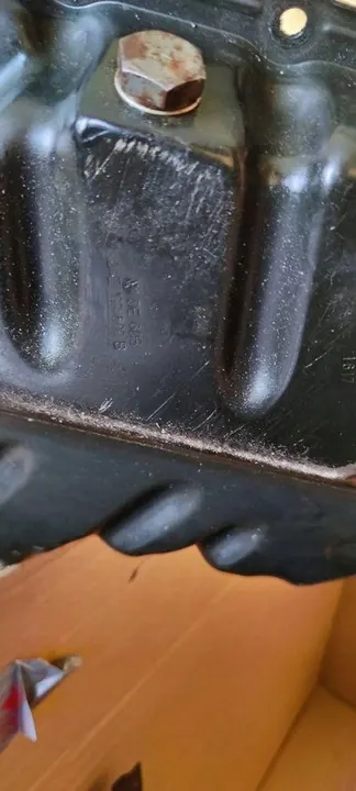 VW SEAT SKODA AUDI 1.4 OLJEFAT 04E103600B image 2